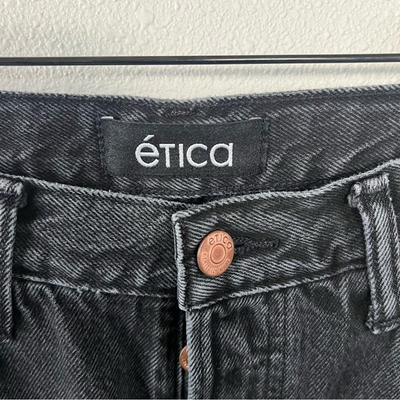 Etica Josie High Waist Raw Hem Flare Jean Obsidian Black Denim Casual Women’s 29 - Picture 7 of 10
